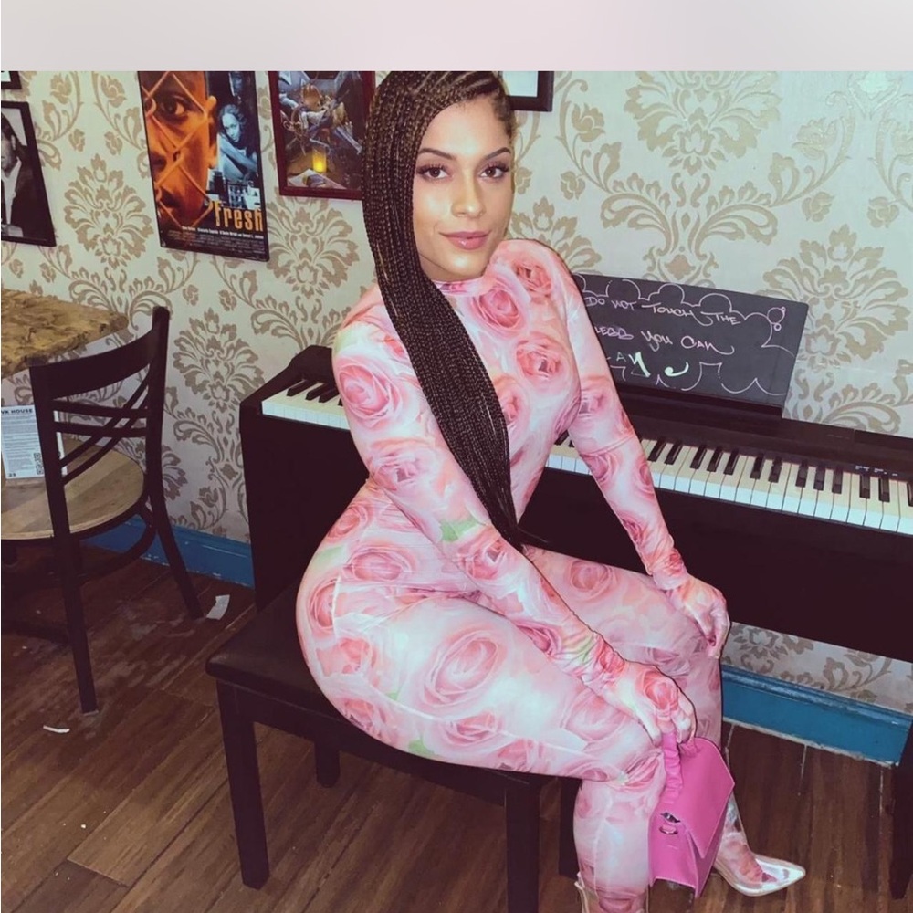 Trendy Boutique Pink Floral Jumpsuit